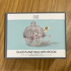 Room to Room Iridescent Pink Glass Planet Mug with Astronaut Spoon